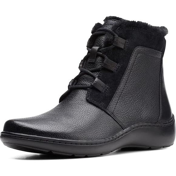Clarks Women's 9M‎ Cora Chai Boots Black Leather (L527) - Picture 1 of 7